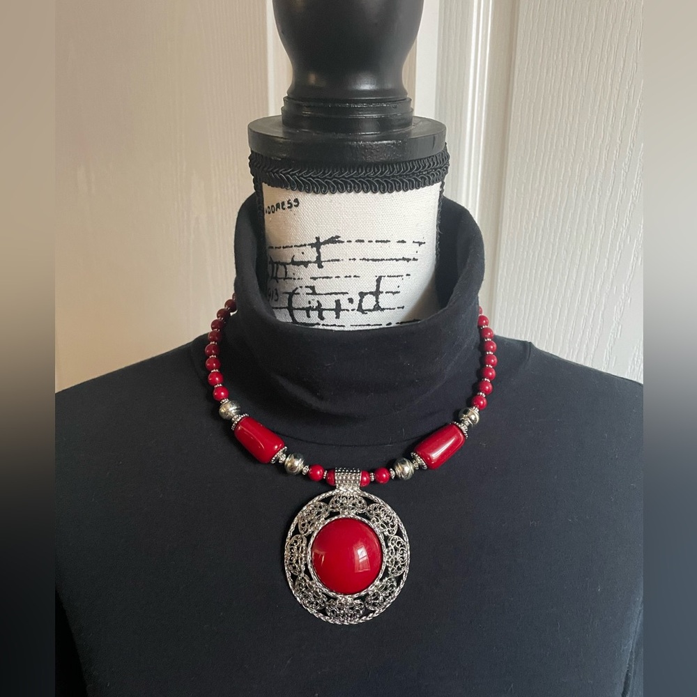 2/$20 Vintage Red Bead Choker Necklace